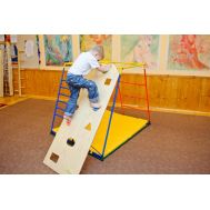 Скалодром деревянный, фото 1