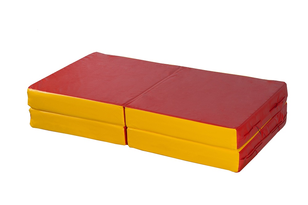 Мат № 11 (100 х 100 х 10) складной 4 сложения красно/жёлтый