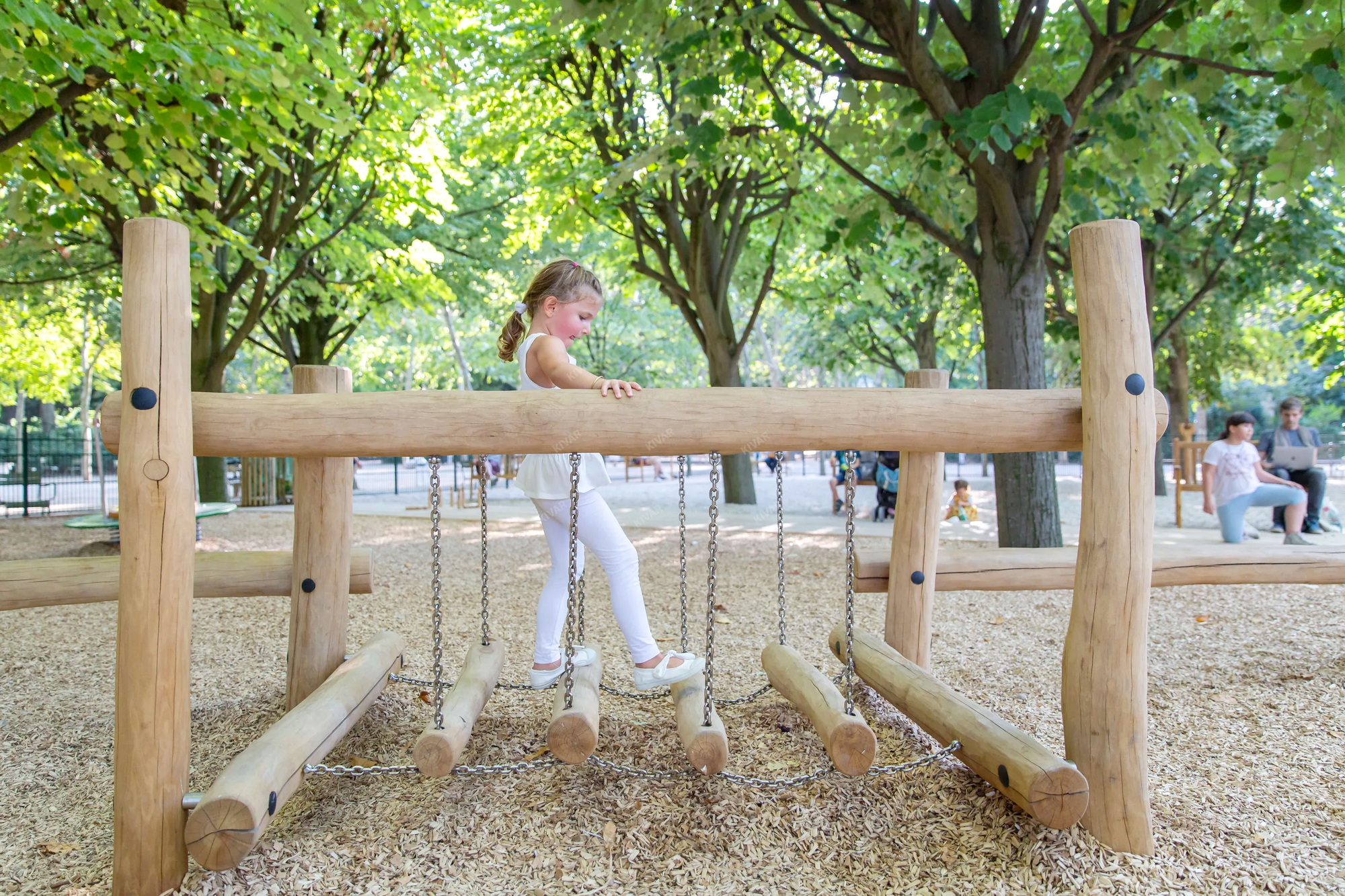 Оборудование спортивных площадок