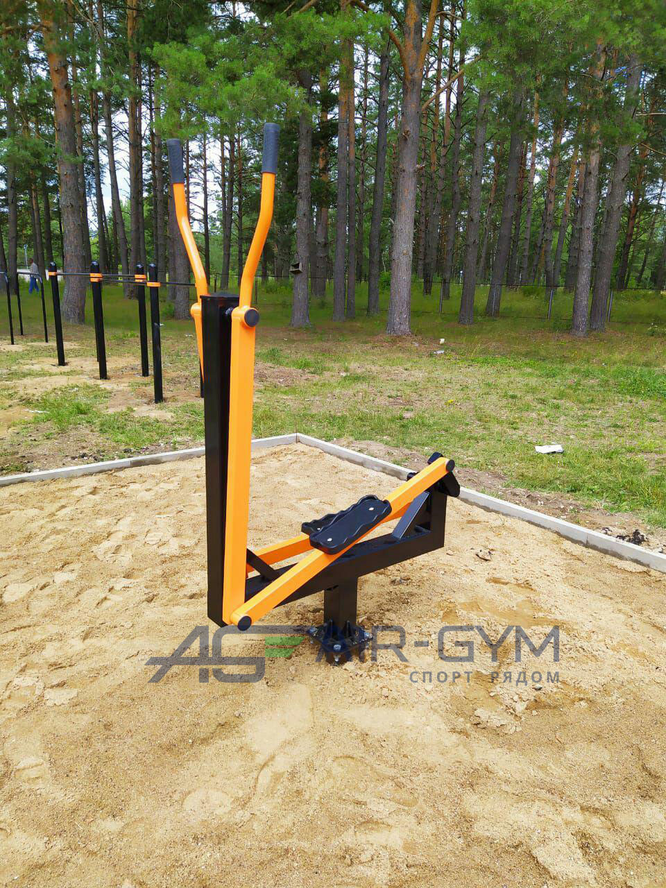 Эллиптический тренажер Орбитрек Air-Gym YT21