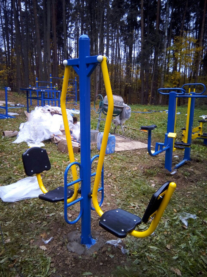 Тренажер для улицы Жим ногами сдвоенный  Air-Gym YT47