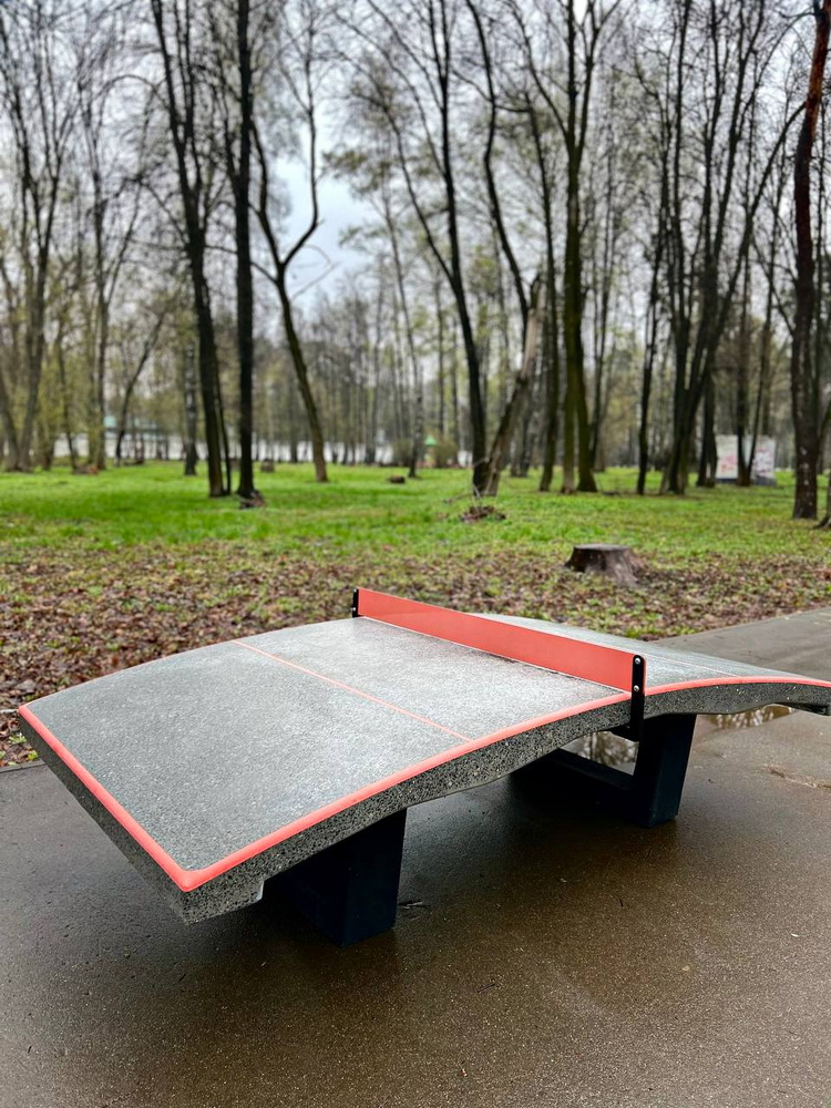 Стол для текбола из бетона