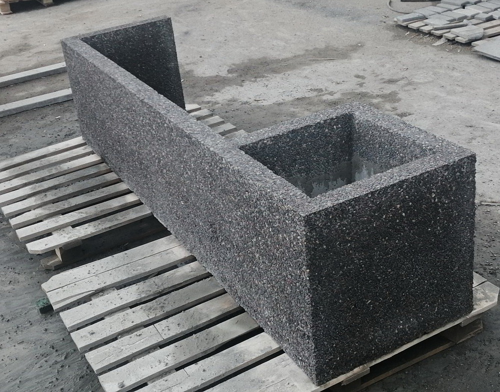 Скамья бетонная (с цветником) С-20