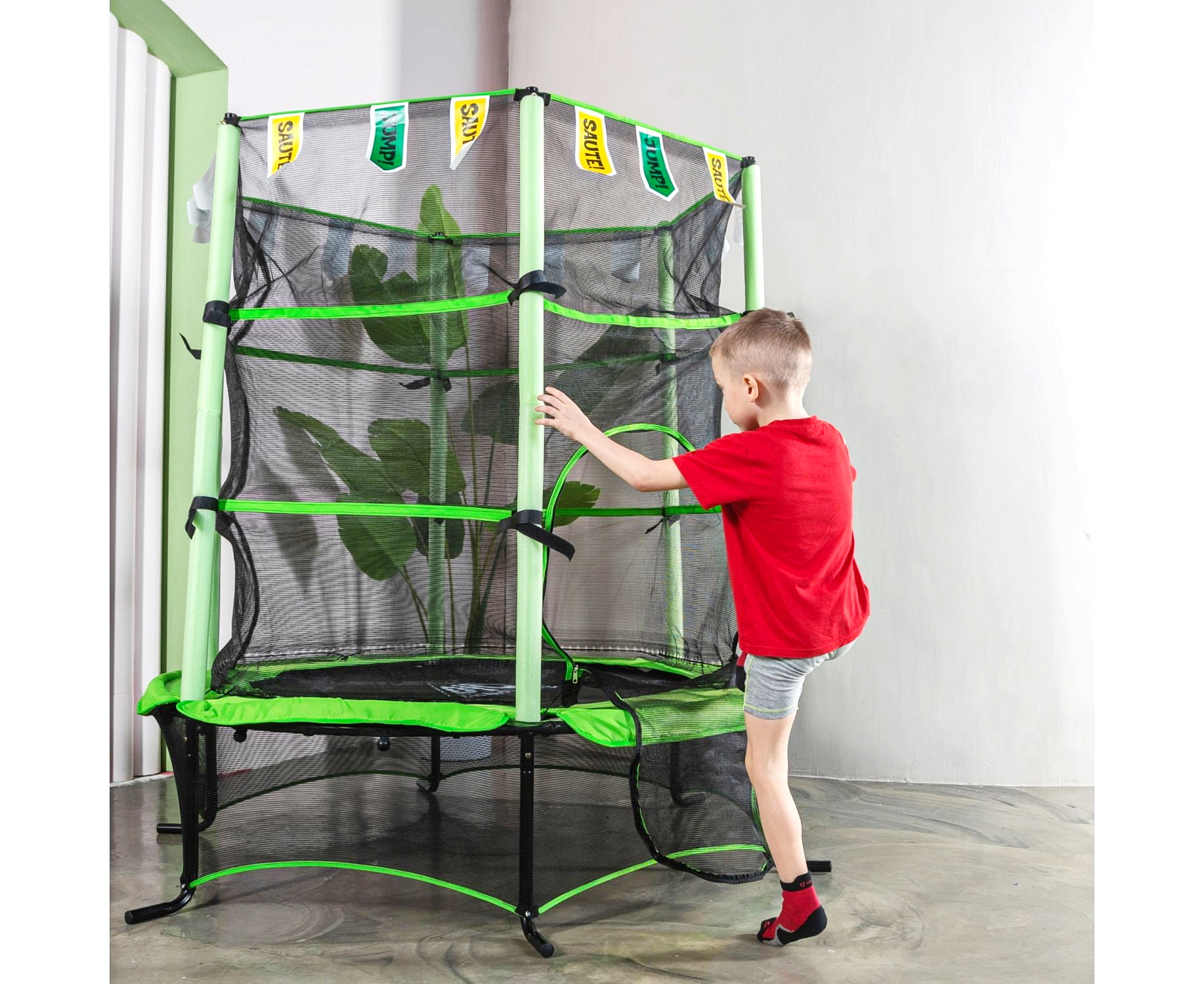 Батут для детей с сеткой