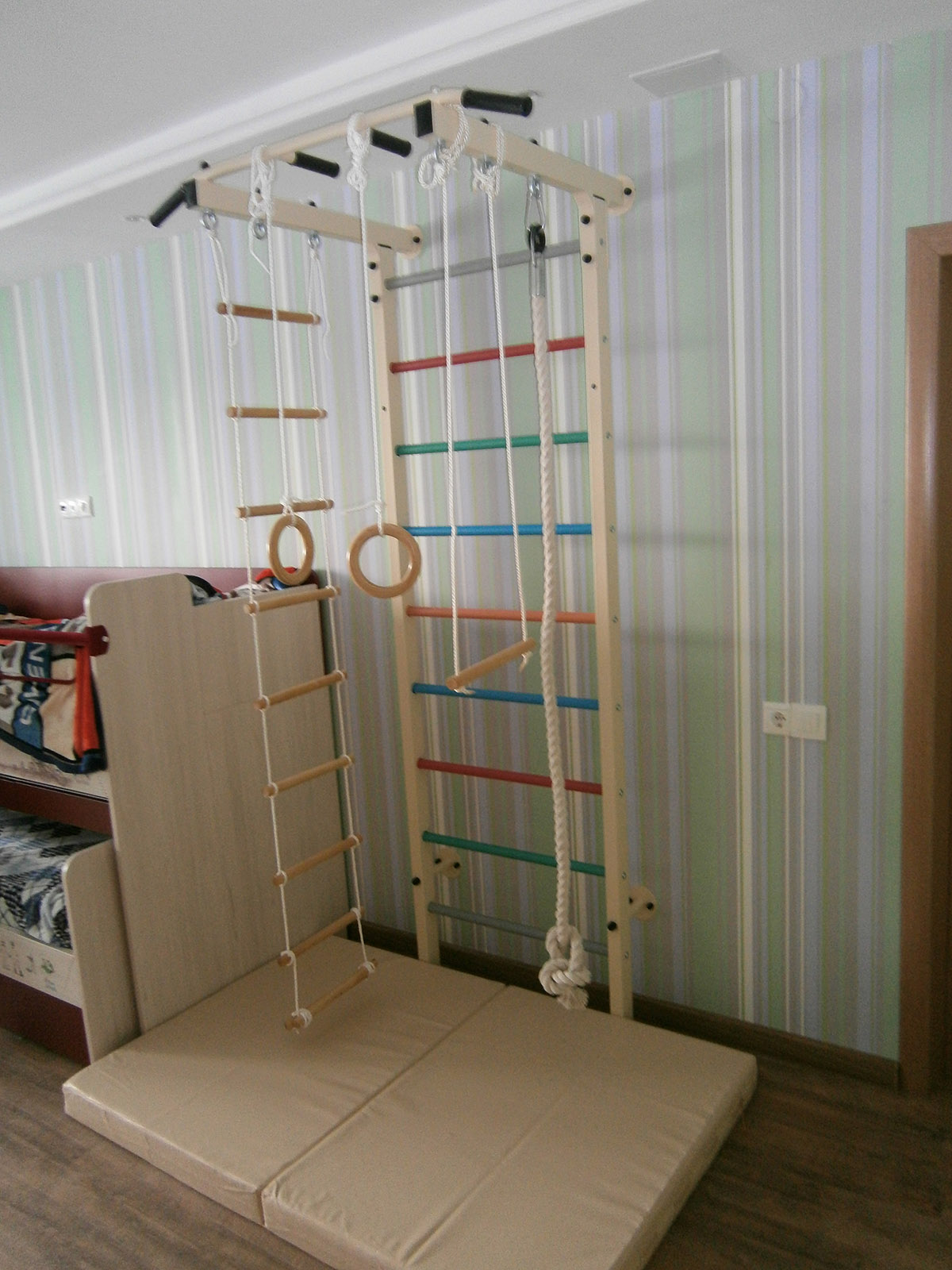 Спорткомплекс Семейный Радуга