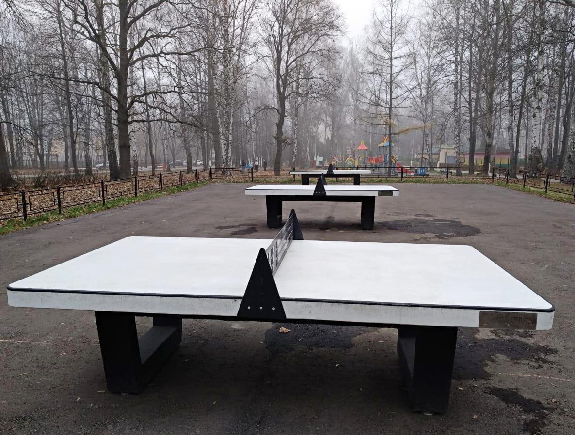 Стол теннисный уличный из бетона
