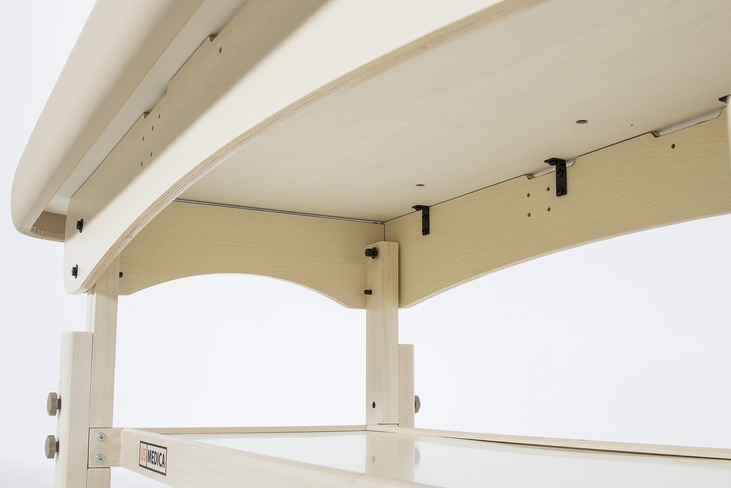 Стационарный массажный стол US Medica Atlant