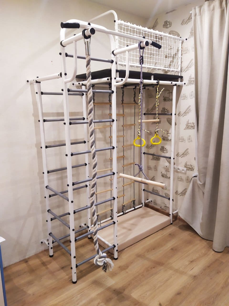 Спортивно-игровой комплекс Пионер 10СМ бело/серый