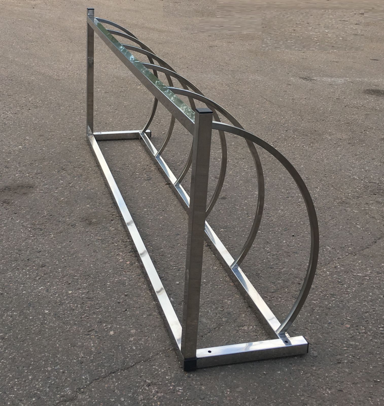 Парковка для велосипедов Юник из нержавеющей стали на 5 мест