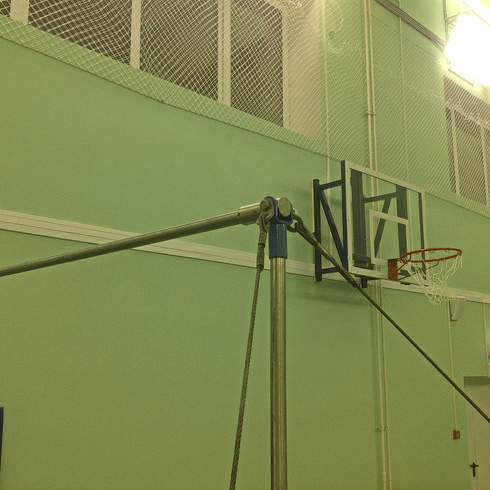 Перекладина гимнастическая пристенная (04.804)