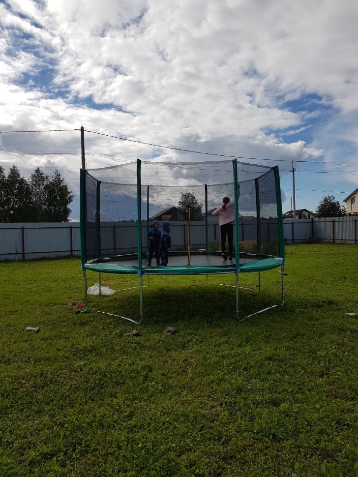 Батут с защитной сеткой "Trampoline 14" диаметр 4,3 м