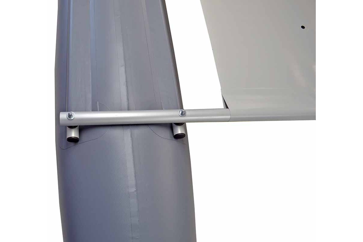 Катамаран монобалонный ЯМАЛ 470 с палубой