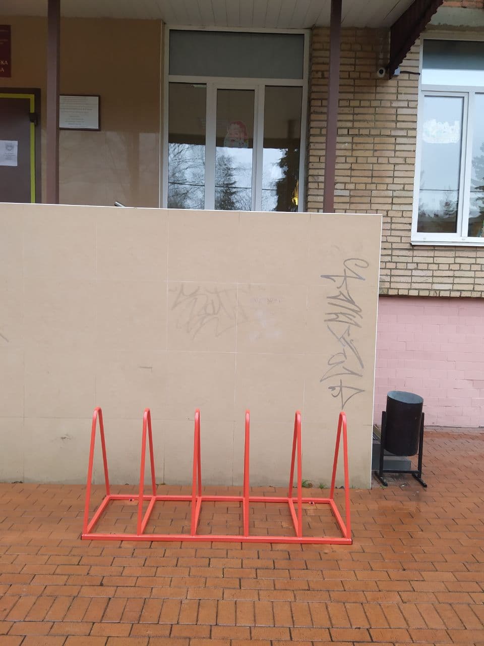 Велопарковка Air Gym Пирамида VP50