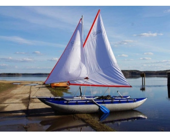 Катамаран двухслойный ВАЛДАЙ 6 с парусным вооружением