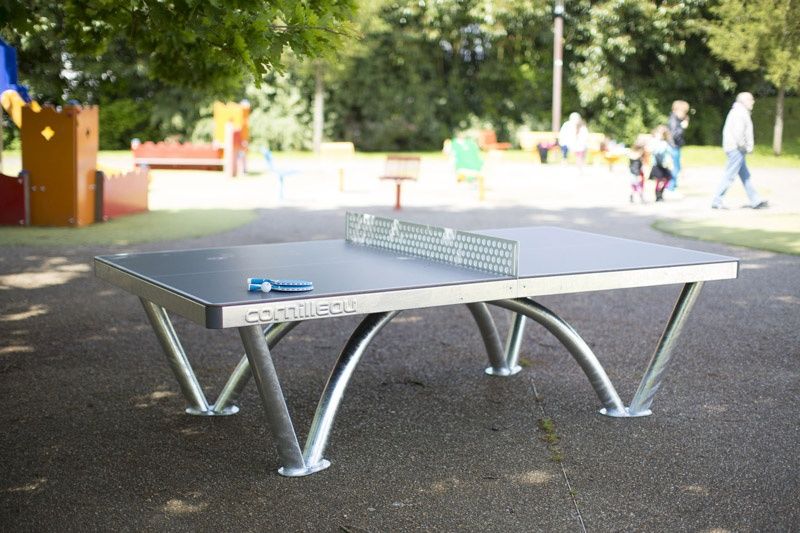 ТЕННИСНЫЙ СТОЛ ВСЕПОГОДНЫЙ CORNILLEAU PARK (СЕРЫЙ)