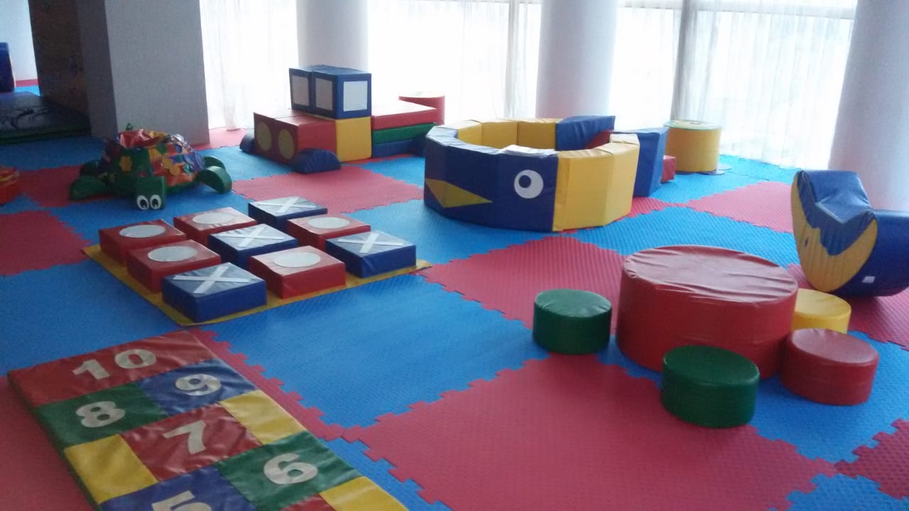 Контурная игрушка ЛУНА-КАЧАЛКА Romana (ДМФ-МК-01.10.00)