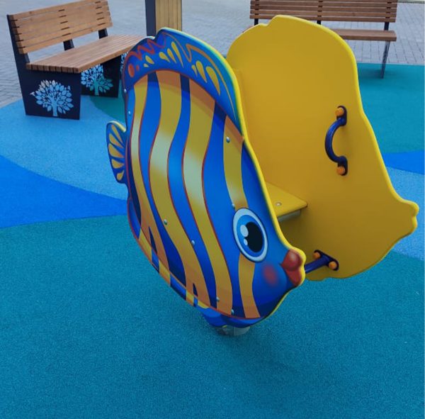 Качалка на пружине для детской площадки Рыбка КБ-25
