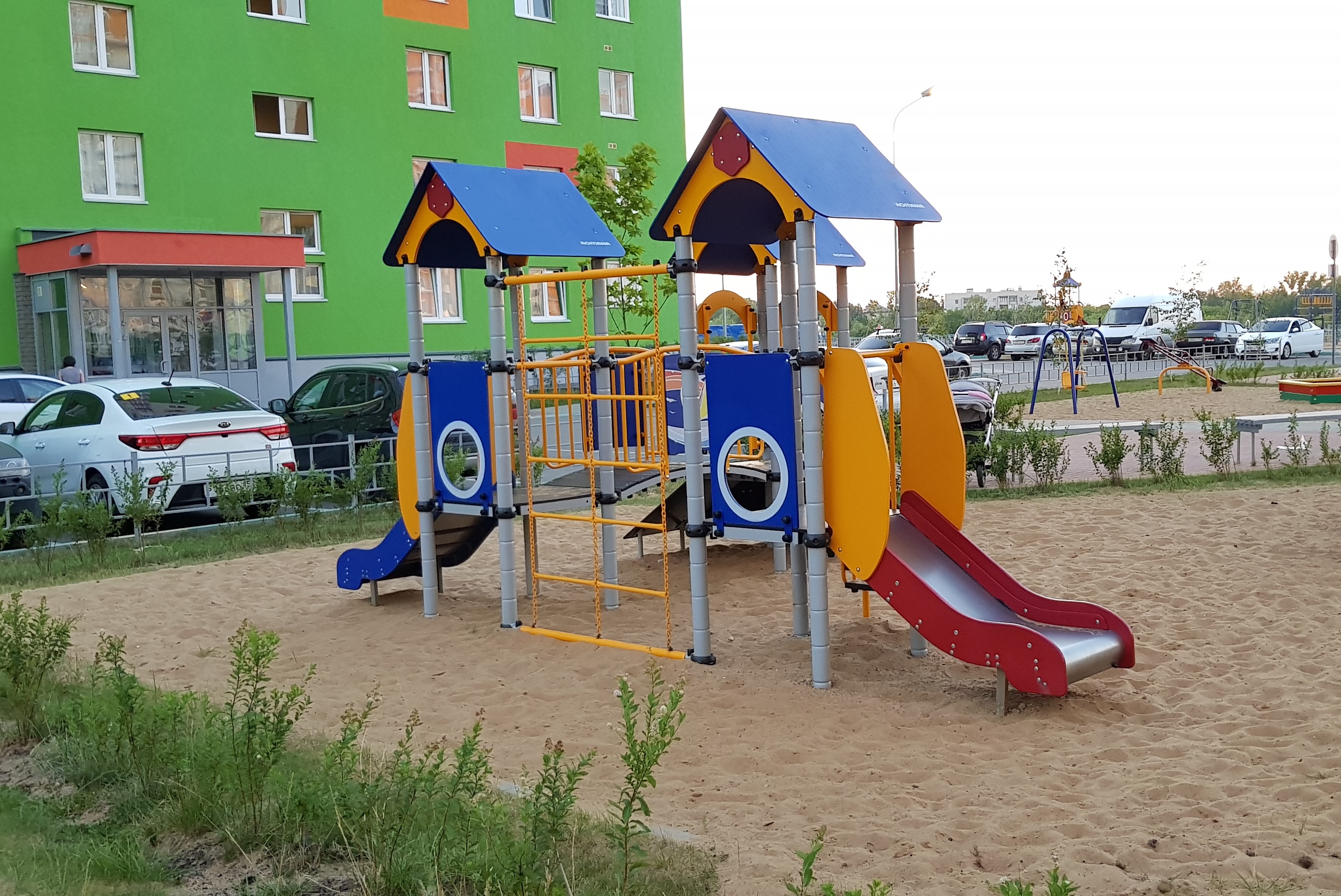 Детская площадка «Romana 104.12.00» красно-голубой