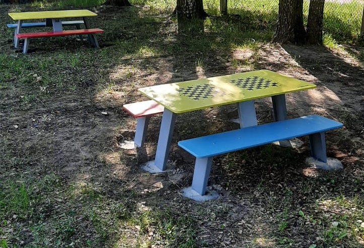 Стол со скамьями с рисунком «Шахматы» (детский) Romana 302.35.00-01