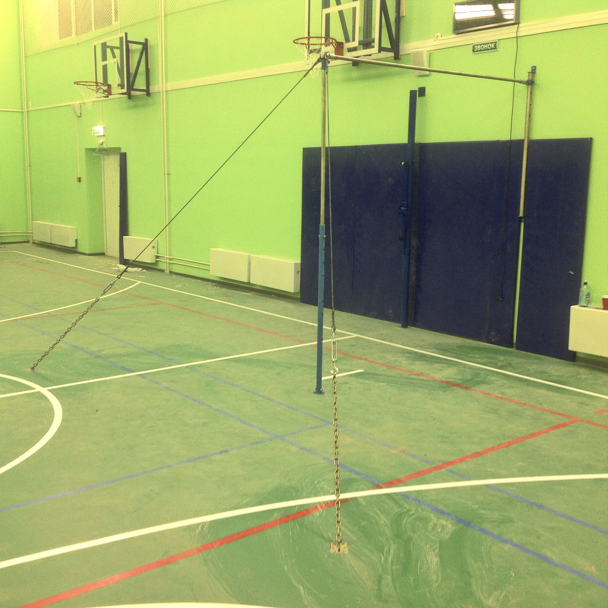 Перекладина гимнастическая пристенная (04.804)