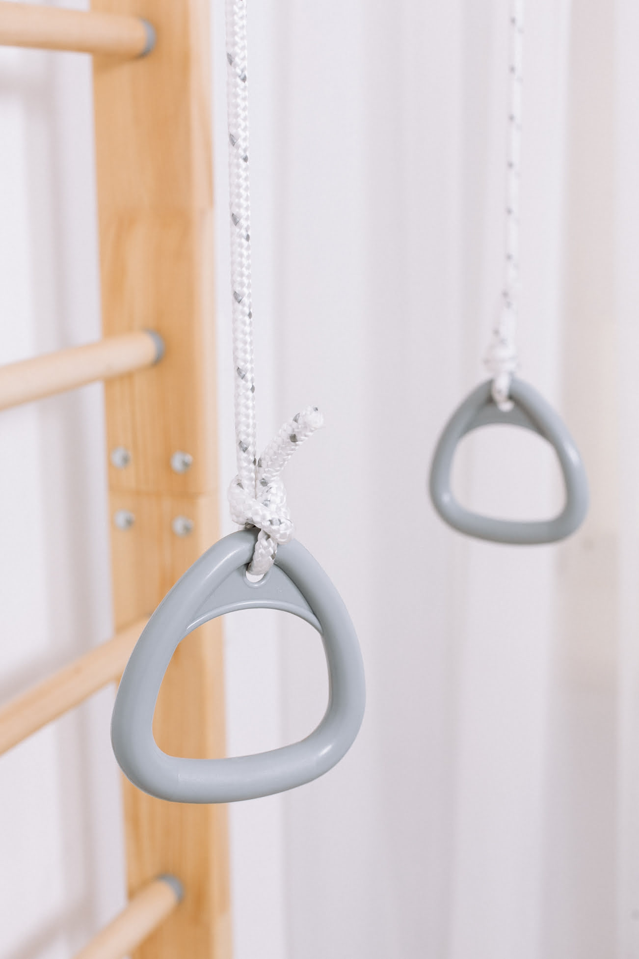 Шведская стенка деревянная Eco1 ROMANA (02.21.8.14.500.09.01-01) дерево/белый