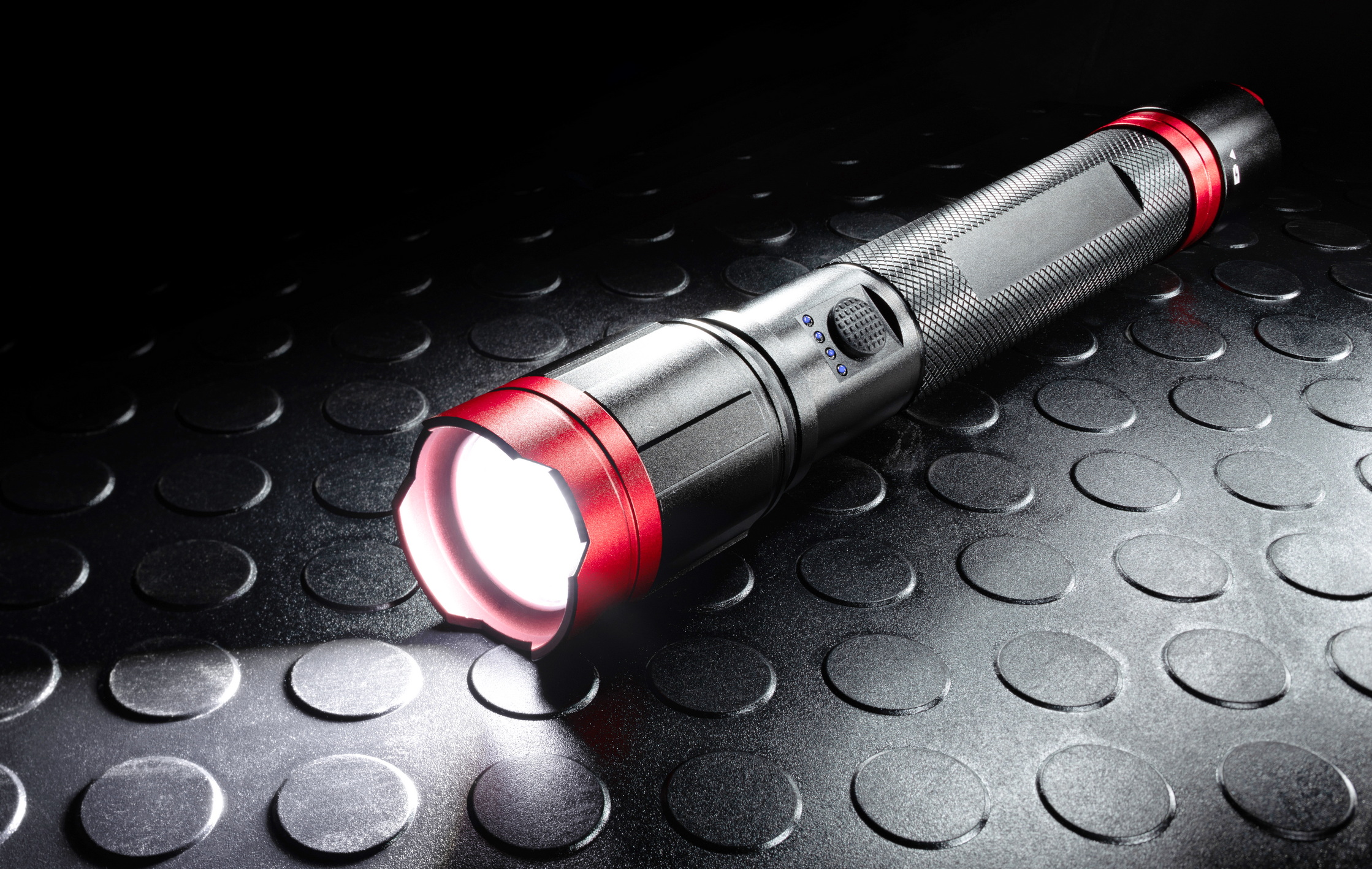 Ручные стандартные фонари