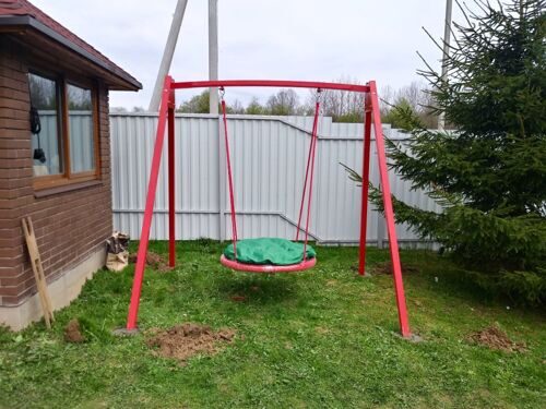 Качельная балка металлическая