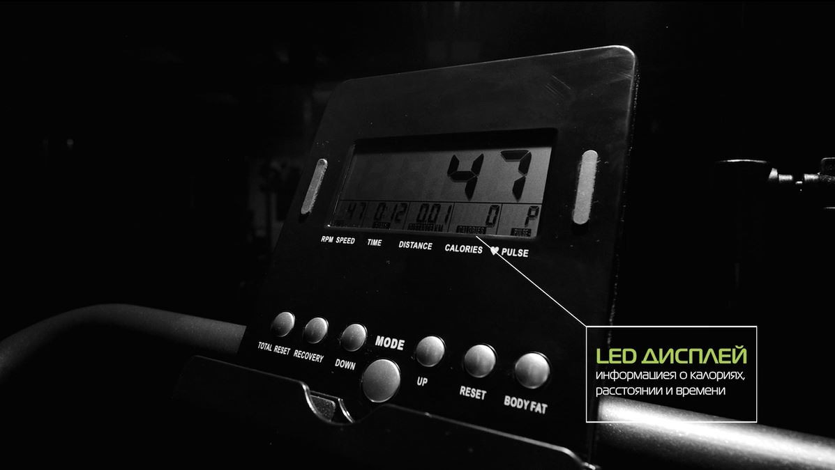 Профессиональная беговая дорожка DHZ А7000