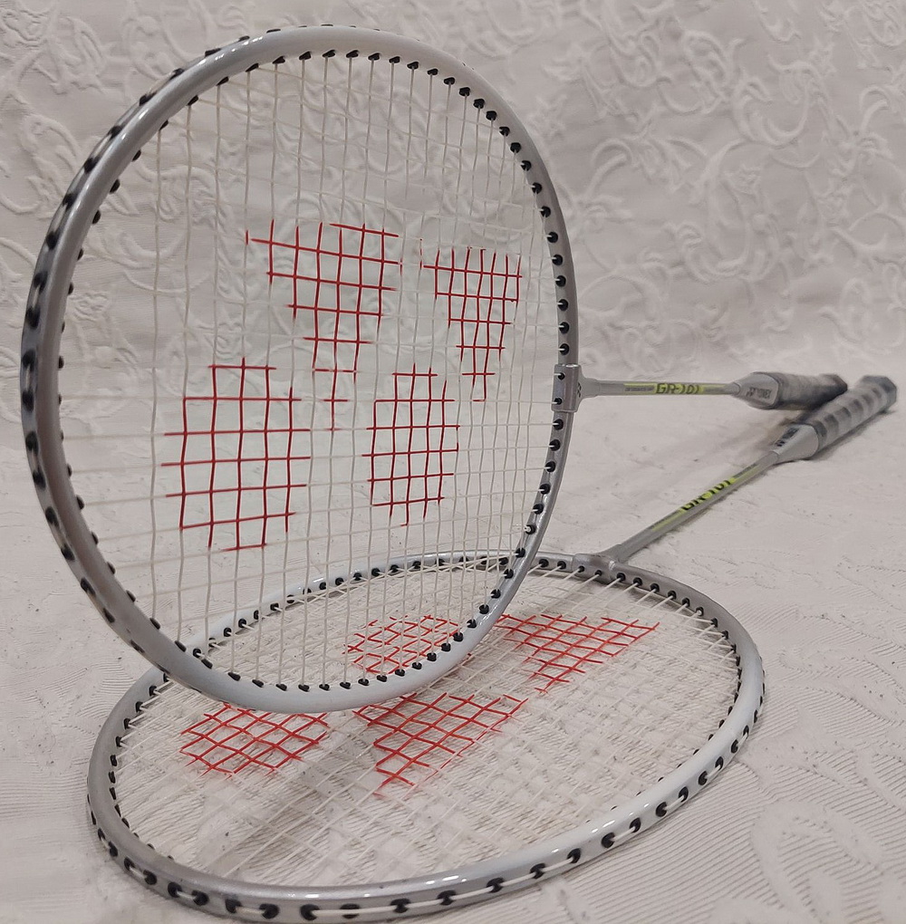 Ракетка для бадминтона YONEX GR-101R (02.203)