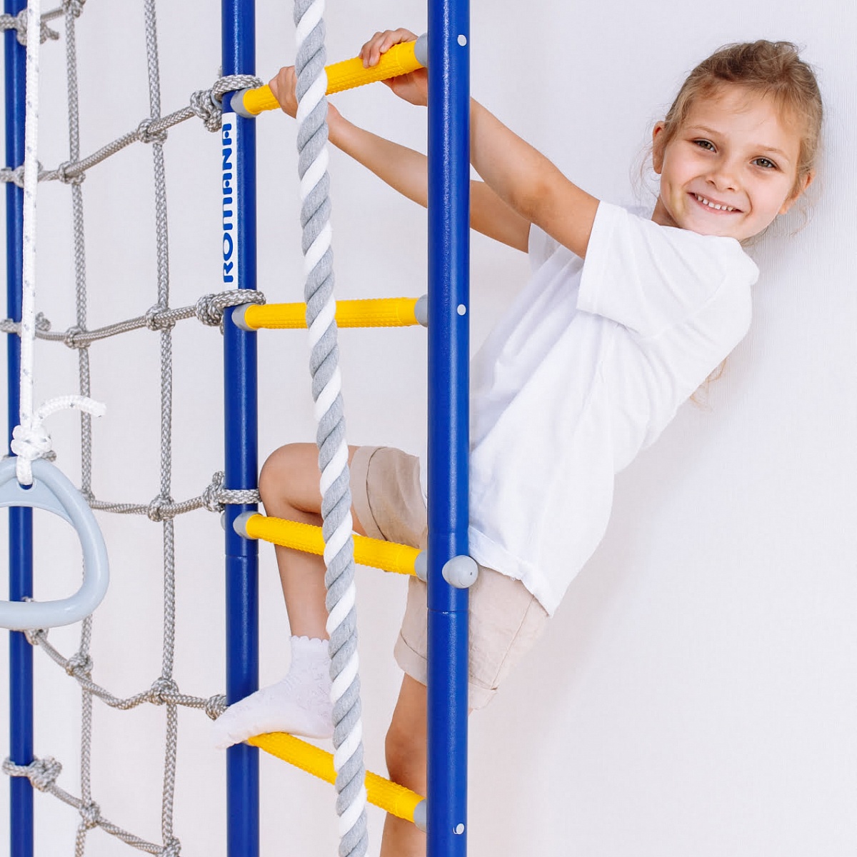 Шведская стенка R3 Romana (01.30.7.06.410.04.00-28) синяя слива