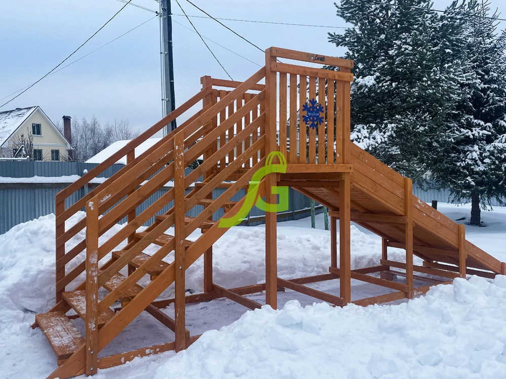 Зимняя деревянная горка IgraGrad Snow Fox Start, скат 4 м