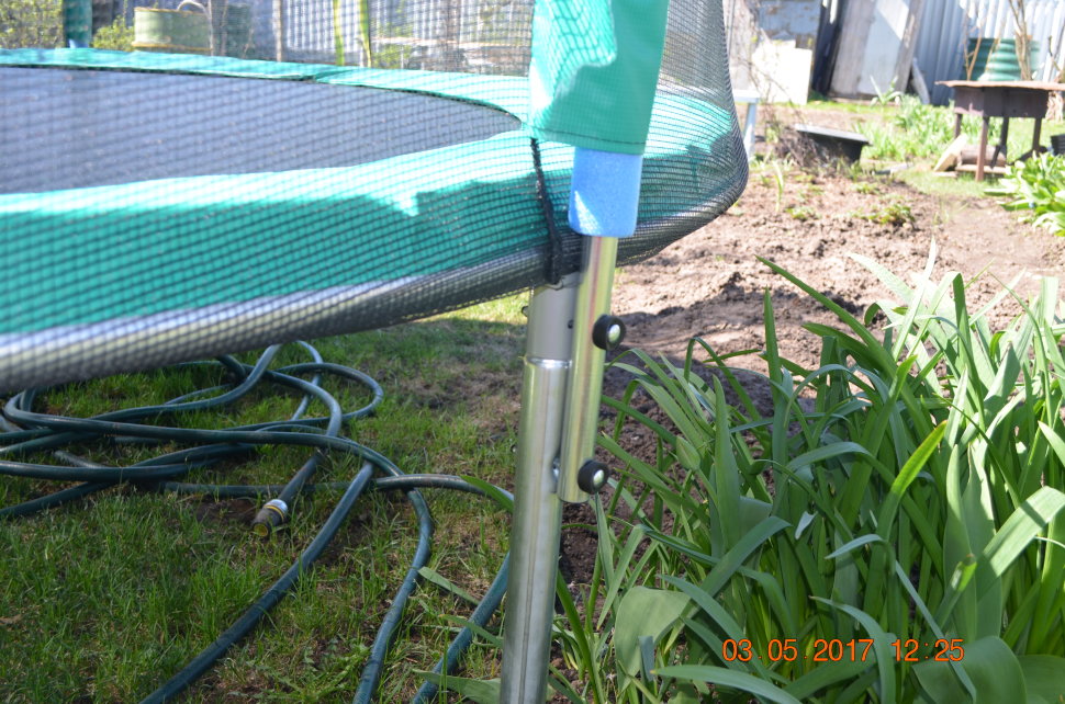 Батут с защитной сеткой "Trampoline 6" диаметр 1,8 м