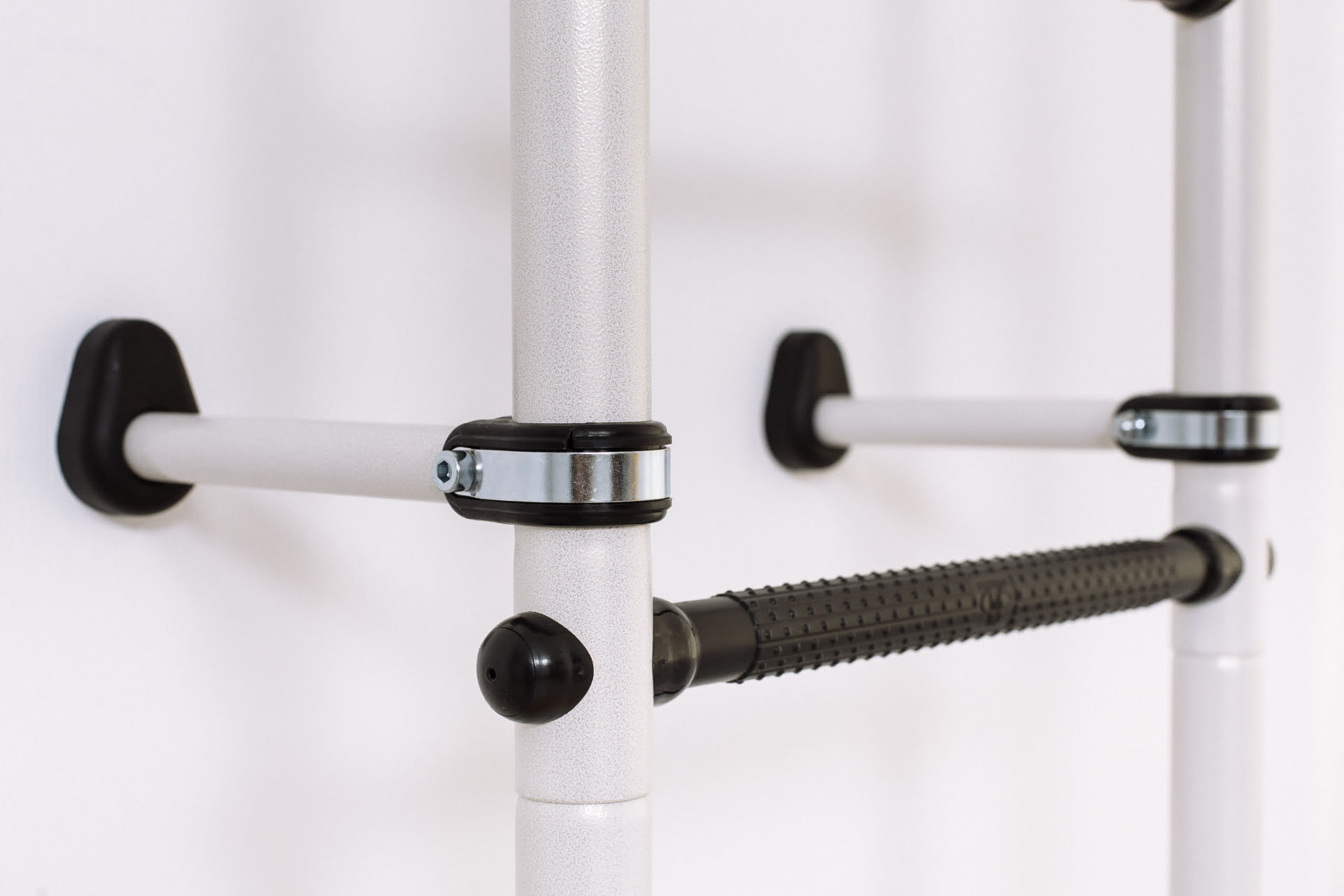 Шведская стенка S9 Romana (01.21.7.06.410.04.00-01) черный матовый