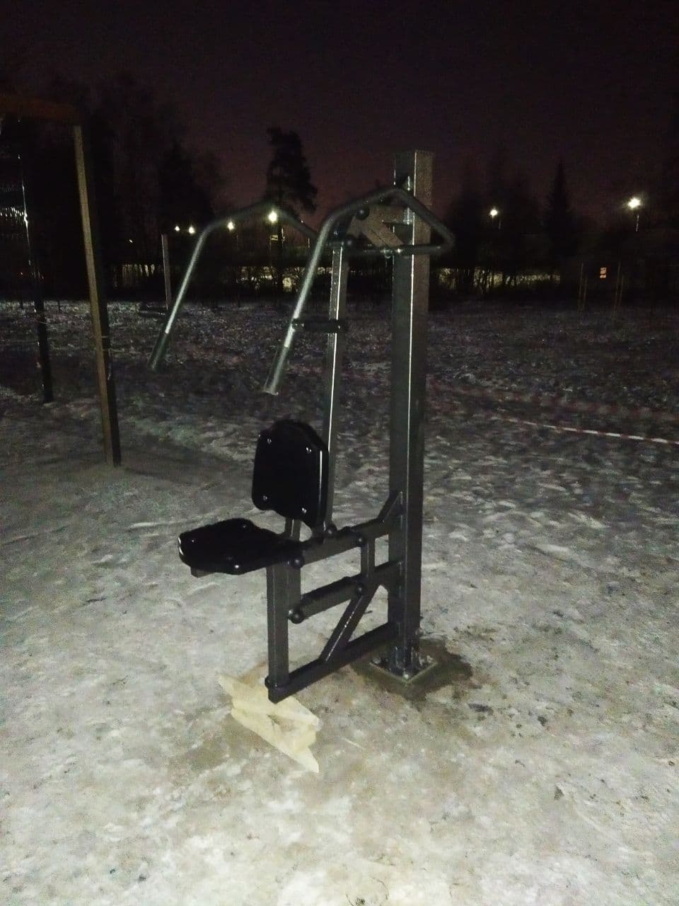 Уличный тренажер Жим от груди Air-Gym YT10