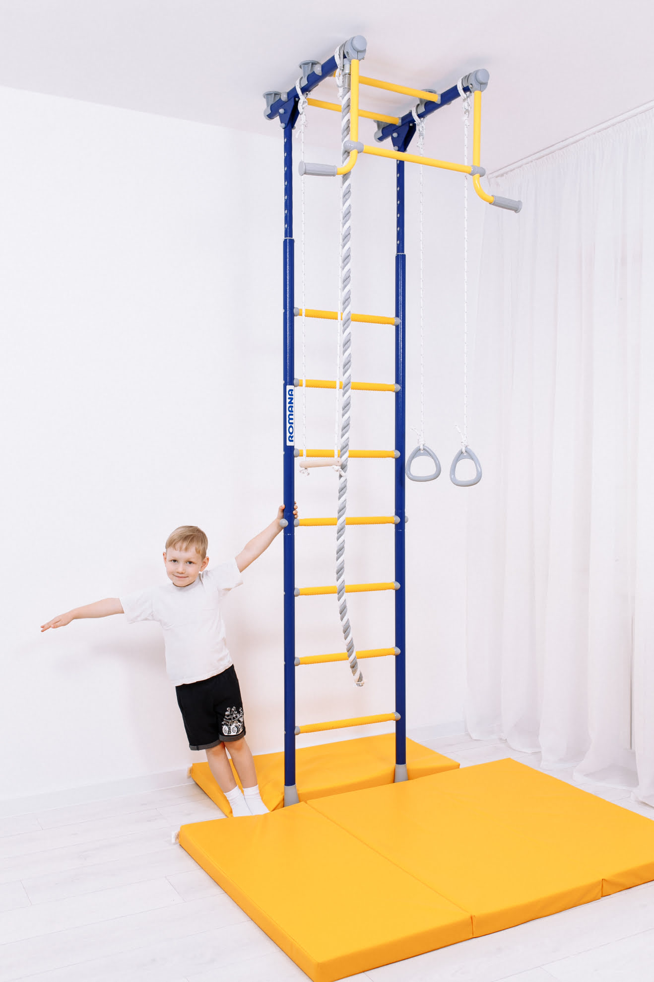 Шведская стенка R2 Romana (01.20.7.06.490.02.00-11) зеленое яблоко