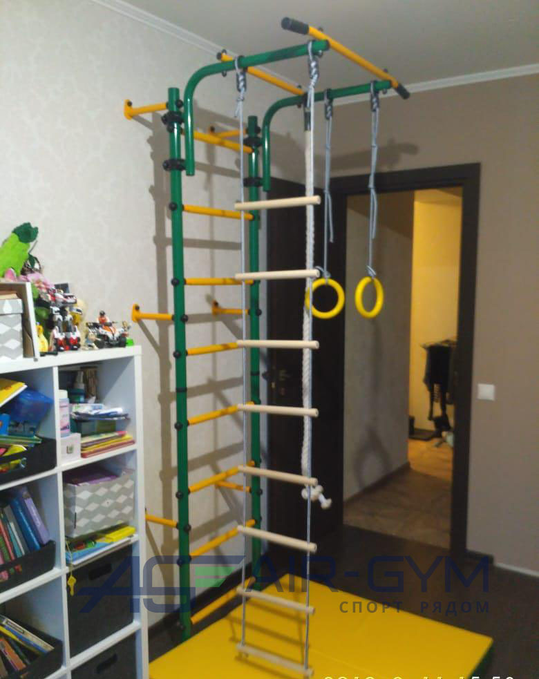 Детский спортивный комплекс ЮНЫЙ АТЛЕТ модель Пристенный зелёно/жёлтый