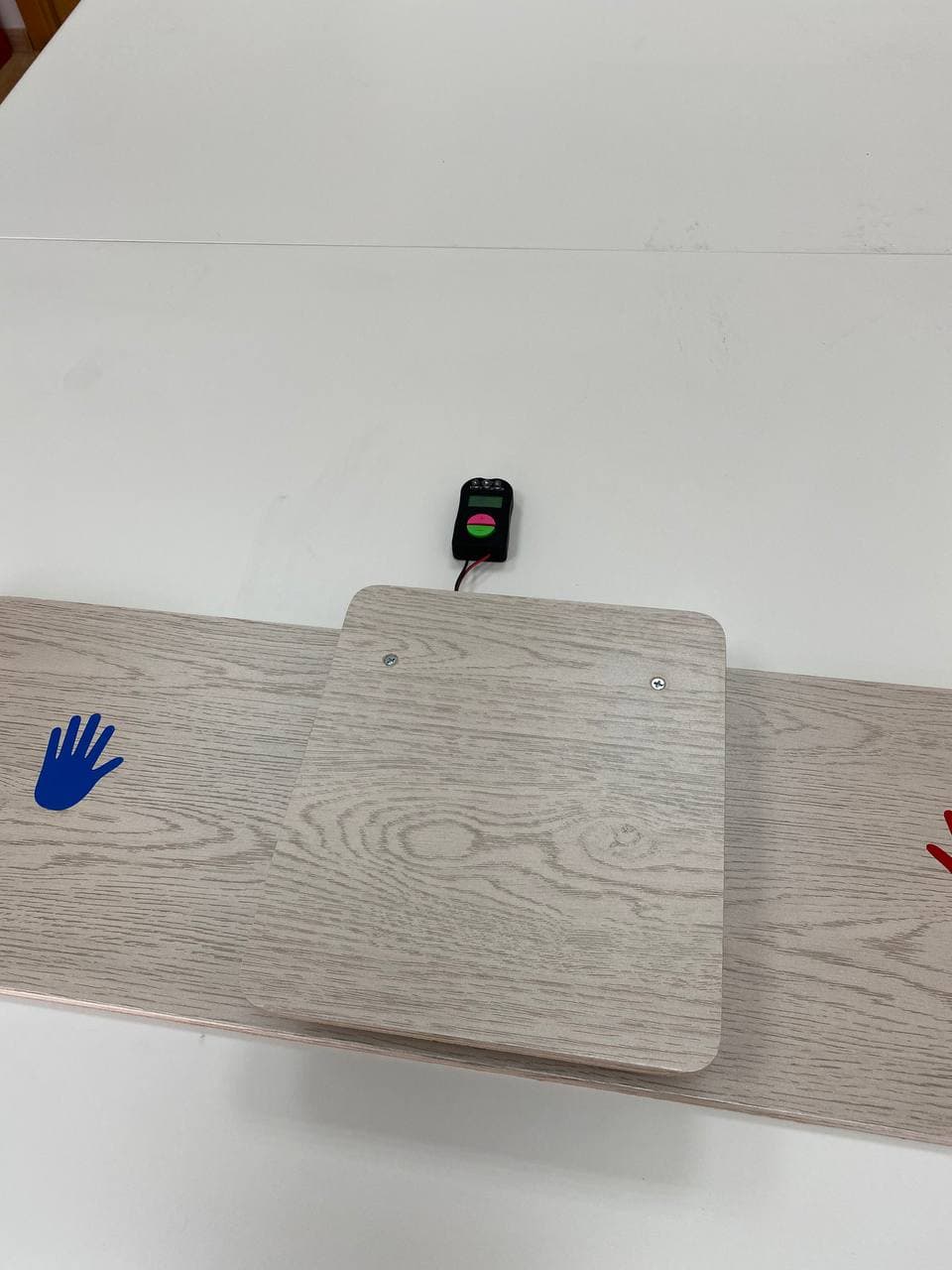 Счетчик для отжиманий (с подсчетом количества отжиманий)