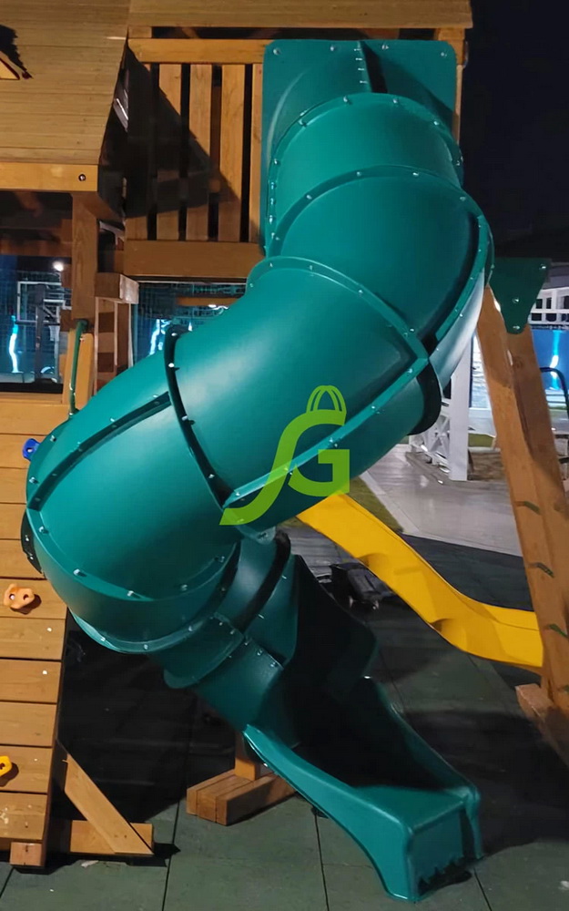 Горка Труба винтовая IgraGrad, H 2.1 м