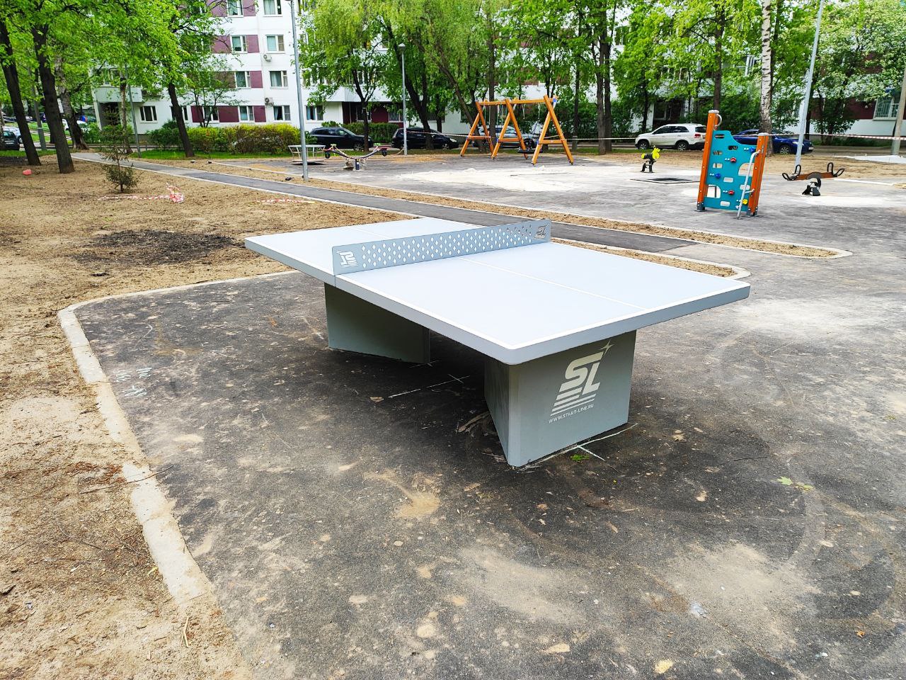 Установка теннисного стола из бетона