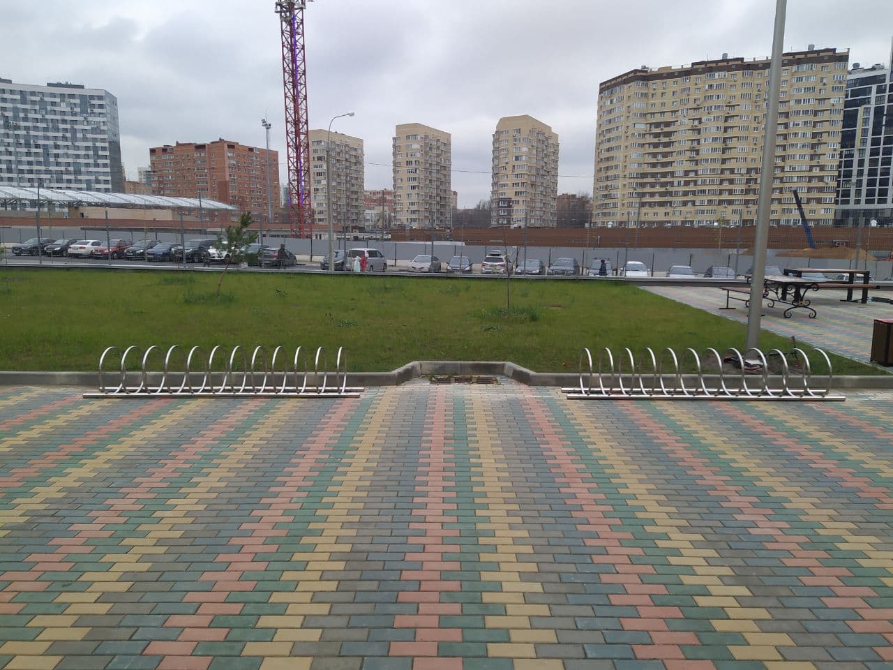 Велопарковка Луна из нержавеющей стали