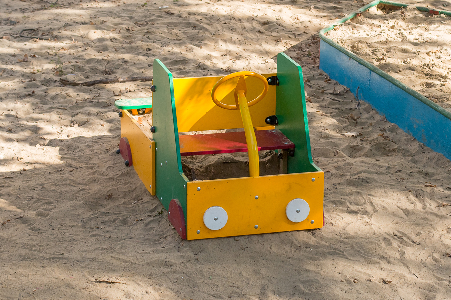 Песочница Машинка «Romana 111.03.00»