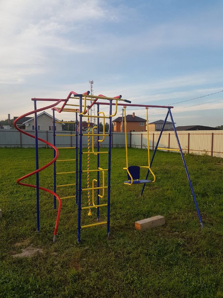 Уличный детский спортивный комплекс для дачи (ДСК) "Пионер" Вираж  со спиралью