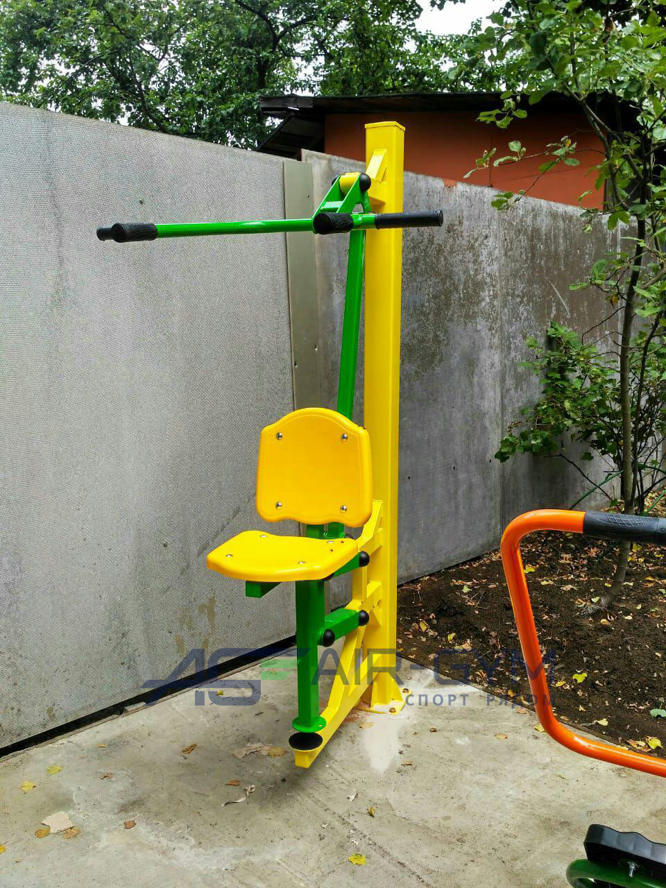 Уличный тренажер вертикальная тяга  Air-Gym YT7