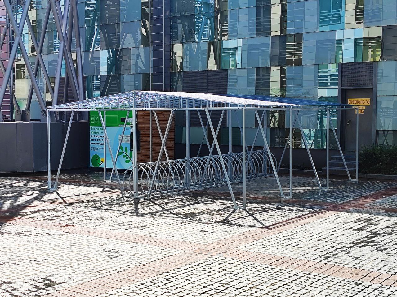 Монтаж крытой велопарковки по индивидуальному проекту 