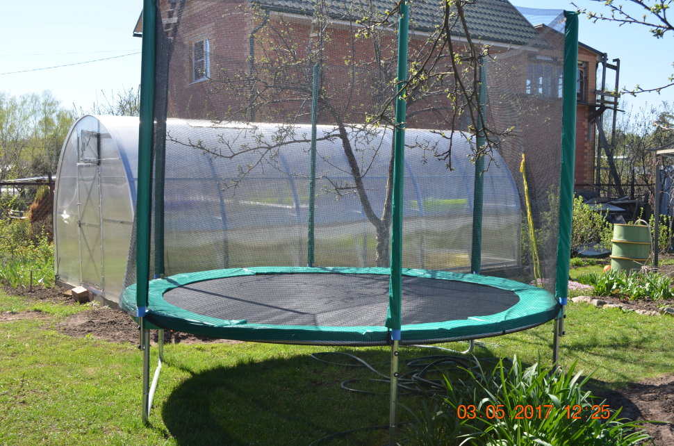 Батут с защитной сеткой "Trampoline 10" футов, 3,0 м (батуты)