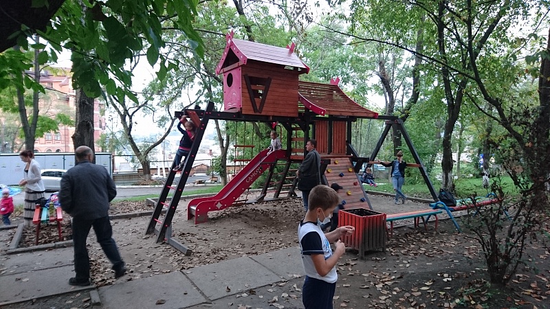 Детская игровая деревянная площадка ХИЖИНА КОРСИКА Самсон