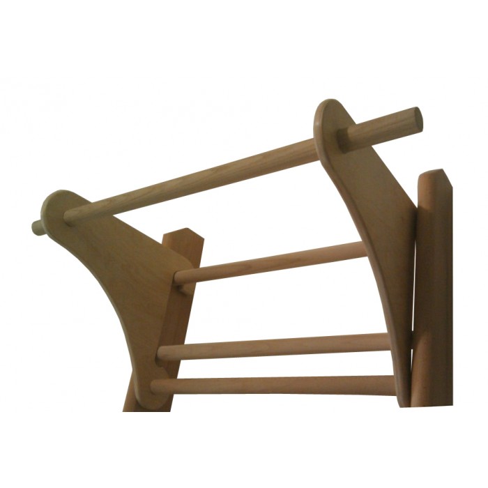 Деревянный навесной турник для шведской стенки