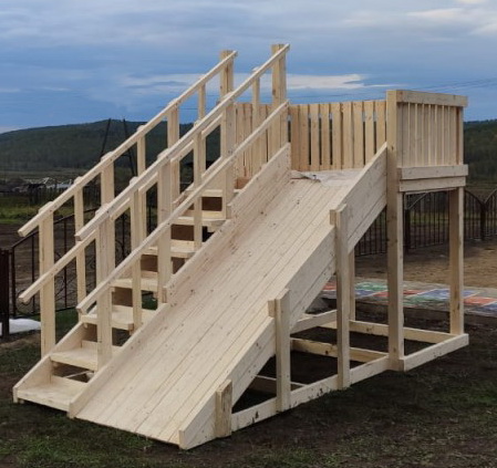 Зимняя горка ЗИМА WOOD-3 Савушка (скат 3 м)