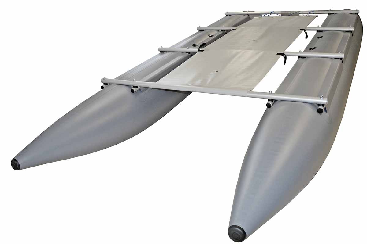 Катамаран монобалонный ЯМАЛ 470 с палубой