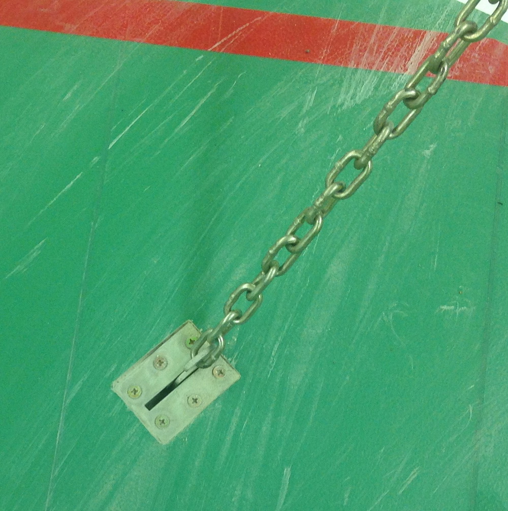 Перекладина гимнастическая пристенная (04.804)